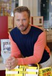 Amsterdam 12 juni 2015 
Presentatie boek Thijs Romer en nieuwe tijdschrift Wendy v Dijk. Ook Katja Schuurman is aanwezig alsmede de ouders en broer van Thijs.  De presentatie was in het nieuwe pand van Scheltema aan het Rokin
