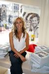 Amsterdam 12 juni 2015 
Presentatie boek Thijs Romer en nieuwe tijdschrift Wendy v Dijk. Ook Katja Schuurman is aanwezig alsmede de ouders en broer van Thijs.  De presentatie was in het nieuwe pand van Scheltema aan het Rokin