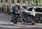 Amsterdam 10 augustus 2015     
Wim en Rita Kok op de fiets in Amsterdam.
