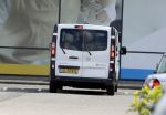 Zaandam 3 juli 2016
Alain Clark met zijn nieuwe vriendin Priscilla Martinez aan het winkelen bij loods 5