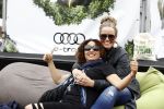Amsterdam 15 juli 2016 
Day at the park festival in het amsterdamse bos. Anita Doth met een vriendin