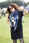Amsterdam 15 juli 2016 
Day at the park festival in het amsterdamse bos. Anita Doth met een vriendin