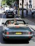 Amsterdam 15 juli 2016
Beau v Erven Dorens in zijn jaguar cabrio.