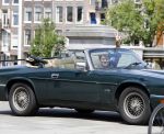 Amsterdam 15 juli 2016
Beau v Erven Dorens in zijn jaguar cabrio.