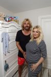 Wateringen 19 juli 2016 
Bobbi Eden ( zwanger ) met haar man Mark Laurenz in hun babykamer.