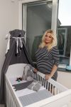 Wateringen 19 juli 2016 
Bobbi Eden ( zwanger ) met haar man Mark Laurenz in hun babykamer.