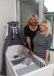 Wateringen 19 juli 2016 
Bobbi Eden ( zwanger ) met haar man Mark Laurenz in hun babykamer.