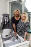Wateringen 19 juli 2016 
Bobbi Eden ( zwanger ) met haar man Mark Laurenz in hun babykamer.