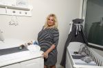 Wateringen 19 juli 2016 
Bobbi Eden ( zwanger ) met haar man Mark Laurenz in hun babykamer.