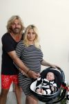 Wateringen 19 juli 2016 
Bobbi Eden ( zwanger ) met haar man Mark Laurenz in hun babykamer.