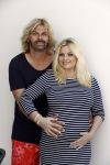 Wateringen 19 juli 2016 
Bobbi Eden ( zwanger ) met haar man Mark Laurenz in hun babykamer.