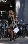 Amsterdam 19 juli 2016 
Candy Dulfer en Nada v Nie aan het winkelen in Amsterdam zuid