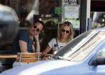 Amsterdam 21 juli 2016
Chantal Janzen met een vriend op etrras.