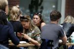 Amsterdam 12 juli 2016 
Chelsey Weimar op terras in Amsterdam zuid.