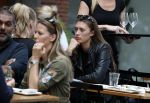Amsterdam 12 juli 2016 
Chelsey Weimar op terras in Amsterdam zuid.