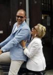 Amsterdam 12 juli 2016
Connie Witteman en Eugene v Dun zijn in ondertrouw gegaan en fietsen naar huis.