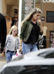 Amsterdam 1 juli 2016 
Danielle Oerlemans Overgaag met kids op de cornelis schuytstraat