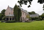 Wassenaar 8 juli 2016
Koninklijk fotouur op de Horsten met Koning Willem Alexander Koningin Maxima en de prinsessen Amalia Ariane en Alexia. Ook de honden zijn erbij.