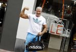 Amsterdam 20 juli 2016
Dries Roelvink in sportoutfit op de pc hooftstraat