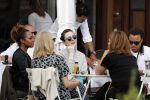 Amsterdam 17 juli 2016 
Edgar davids op terras met verschillende dames.