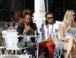 Amsterdam 17 juli 2016 
Edgar davids op terras met verschillende dames.