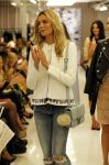 Amsterdam 4 juli 2016
Modeshow Josh Veldhuizen (Josh V) gepresenteerd door Anouk Smulders.
