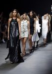 Amsterdam 8 juli 2016
Modeshow Tony Cohen tijdens de amsterdam fashion week op westergasfabriekterrein. Felice Fleur Roedema