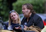 Amsterdam 7 juli 2016 
Frank Evenblij in de jordaan op terras met een man en een vrouw .