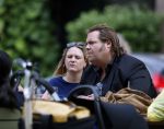 Amsterdam 7 juli 2016 
Frank Evenblij in de jordaan op terras met een man en een vrouw .
