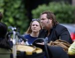 Amsterdam 7 juli 2016 
Frank Evenblij in de jordaan op terras met een man en een vrouw .