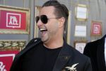 Amsterdam 13 juli 2016  
Premiere absolutely fabulous in Tuschinski. Fred v Leer met een goede vriend