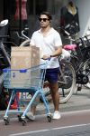 Amsterdam 23 juli 2016 
Geza Weisz met winkelwagentje op straat