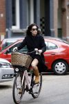Amsterdam 8 juli 2016
Halina Reijn op de fiets en op etrras in Amsterdam