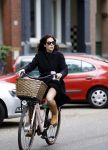 Amsterdam 8 juli 2016
Halina Reijn op de fiets en op etrras in Amsterdam