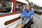 Uitgeest 11 juli 2016
Henny Huisman op zijn boot.