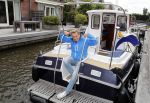 Uitgeest 11 juli 2016
Henny Huisman op zijn boot.
