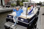 Uitgeest 11 juli 2016
Henny Huisman op zijn boot.
