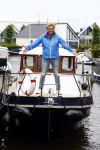 Uitgeest 11 juli 2016
Henny Huisman op zijn boot.