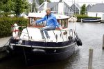 Uitgeest 11 juli 2016
Henny Huisman op zijn boot.