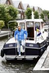 Uitgeest 11 juli 2016
Henny Huisman op zijn boot.