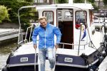 Uitgeest 11 juli 2016
Henny Huisman op zijn boot.