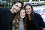 Amsterdam 17 juli 2016
Premiere huisdiergeheimen in Pathe arena. Javier Guzman zijn dochter Amelie ( grijze trui met hart) ex vriendin Yvette Hoogerwerf Hugo Metsers  met dochter Delphine Metsers (paarse kleding) en Kyara (grijze jurk)