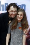 Amsterdam 17 juli 2016
Premiere huisdiergeheimen in Pathe arena. Javier Guzman zijn dochter Amelie ( grijze trui met hart) ex vriendin Yvette Hoogerwerf Hugo Metsers  met dochter Delphine Metsers (paarse kleding) en Kyara (grijze jurk)