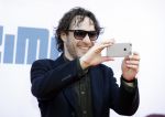 Amsterdam 17 juli 2016
Premiere huisdiergeheimen in Pathe arena. Javier Guzman zijn dochter Amelie ( grijze trui met hart) ex vriendin Yvette Hoogerwerf Hugo Metsers  met dochter Delphine Metsers (paarse kleding) en Kyara (grijze jurk)