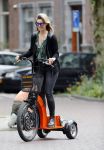 Amsterdam 7 juli 2016
Joelle Witschge opnames commercial / website voor funwheels op de cornelis schuytstraat