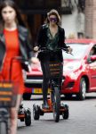 Amsterdam 7 juli 2016
Joelle Witschge opnames commercial / website voor funwheels op de cornelis schuytstraat