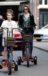 Amsterdam 7 juli 2016
Joelle Witschge opnames commercial / website voor funwheels op de cornelis schuytstraat