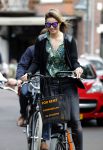 Amsterdam 7 juli 2016
Joelle Witschge opnames commercial / website voor funwheels op de cornelis schuytstraat