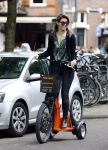 Amsterdam 7 juli 2016
Joelle Witschge opnames commercial / website voor funwheels op de cornelis schuytstraat