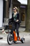 Amsterdam 7 juli 2016
Joelle Witschge opnames commercial / website voor funwheels op de cornelis schuytstraat